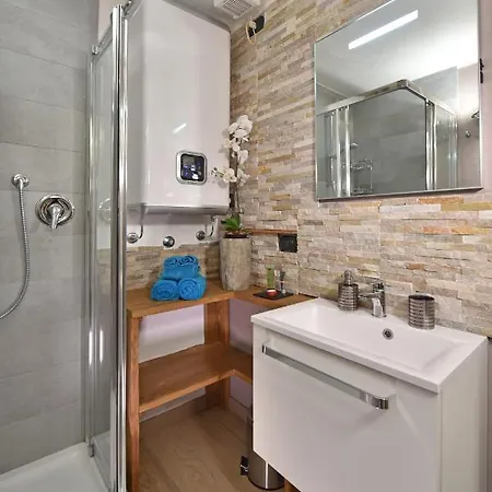 Apartment Giomein - Cervino Chalet *